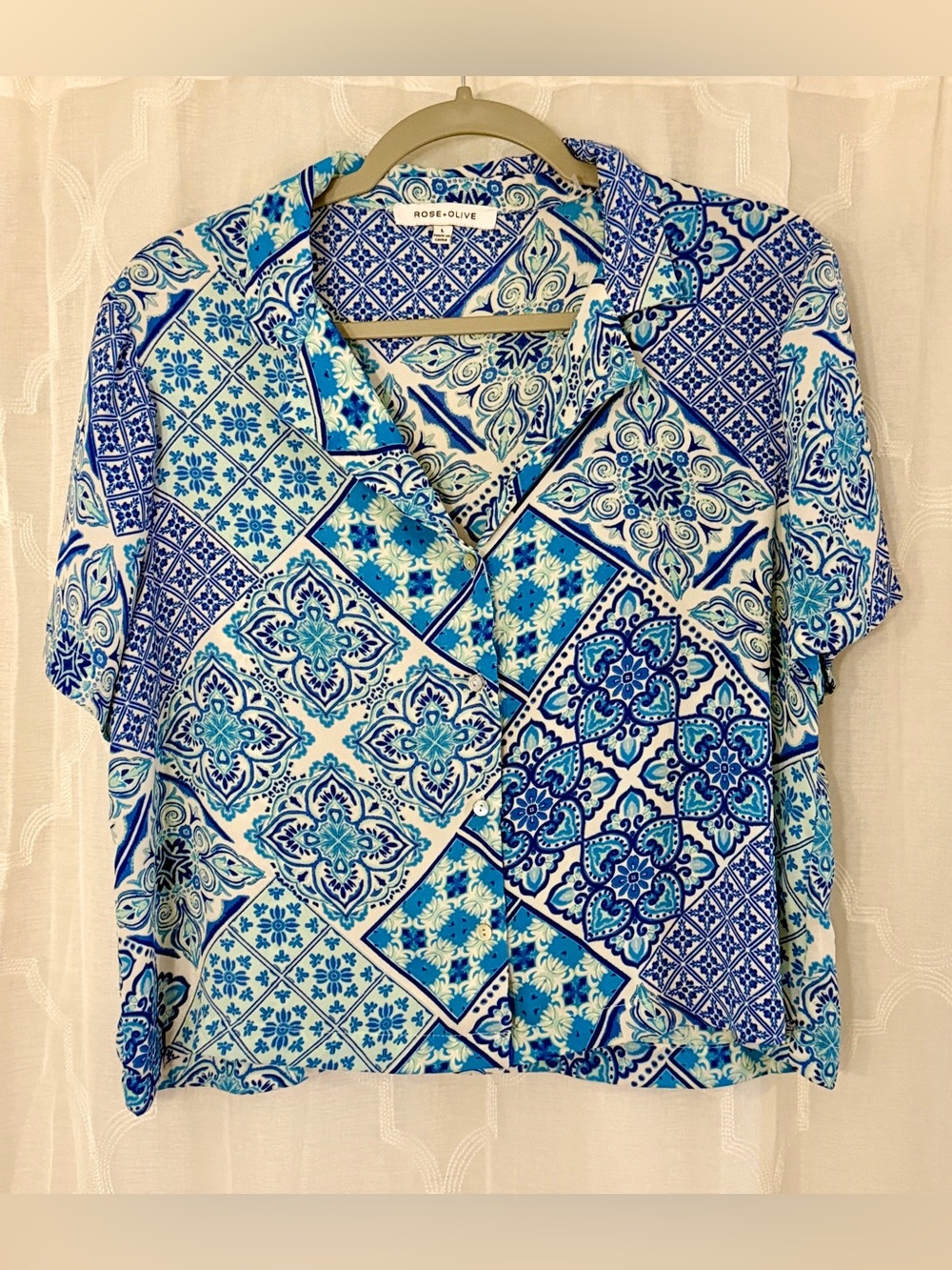 Rose + Olive Large Blue Tile Paisley Patchwork Short Sleeve Blouse
